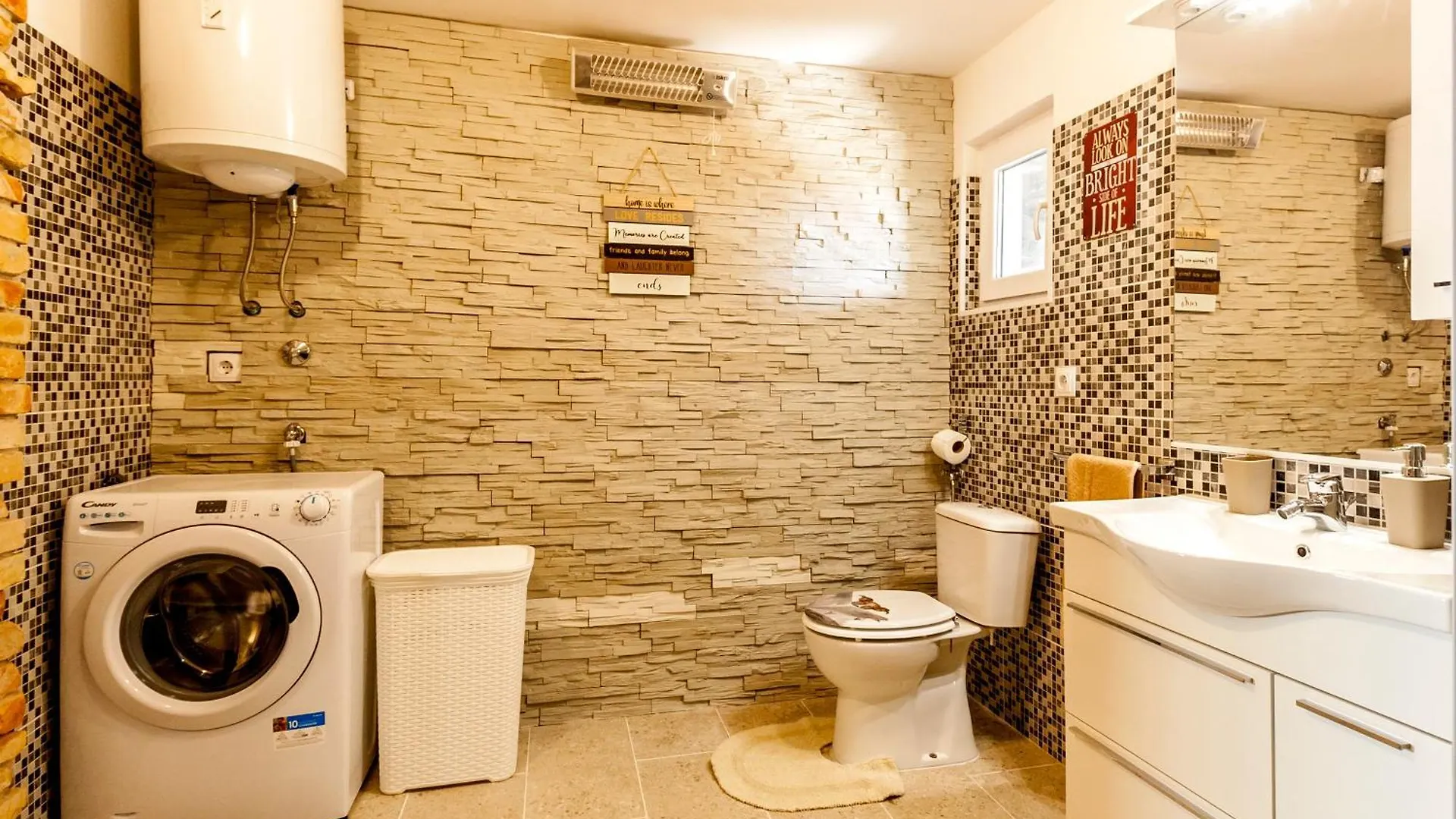 Industrial Style Studio House Eni, With Parking, Bbq, Ac In Marcana, Ferienwohnung 0*,  Croácia