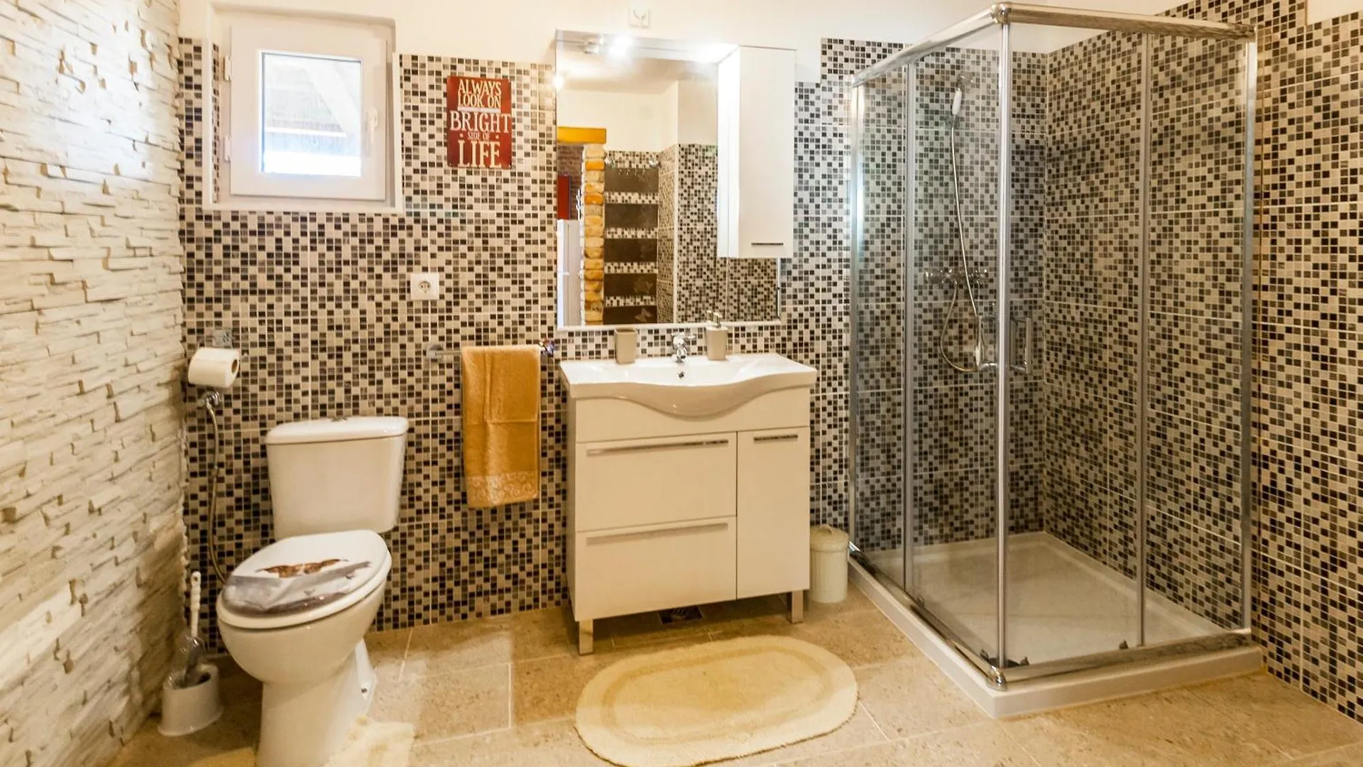 Apartamento Industrial Style Studio House Eni, With Parking, Bbq, Ac In Marcana, Ferienwohnung Croácia